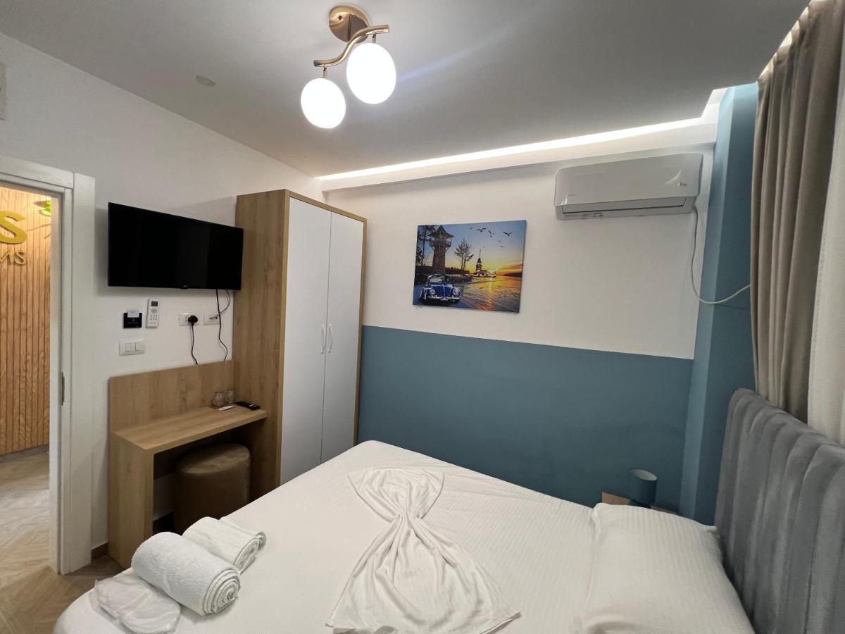 Hotel Luris Golem  Bagian luar foto