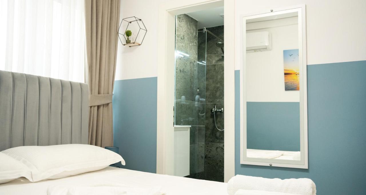 Hotel Luris Golem  Bagian luar foto